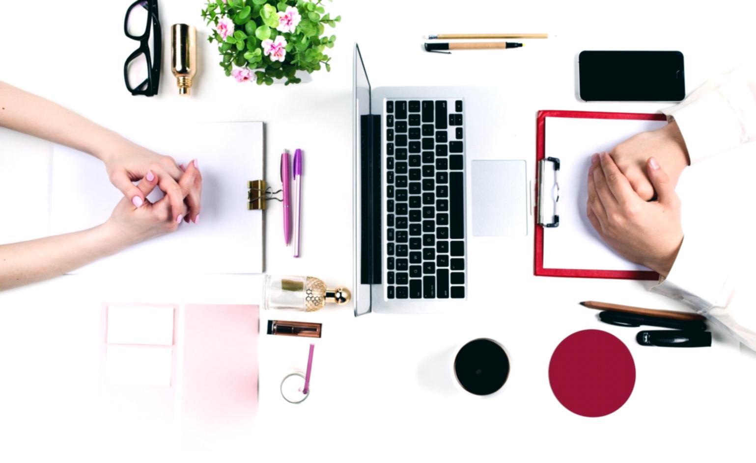 Professional consultation workspace showing conversion optimization process